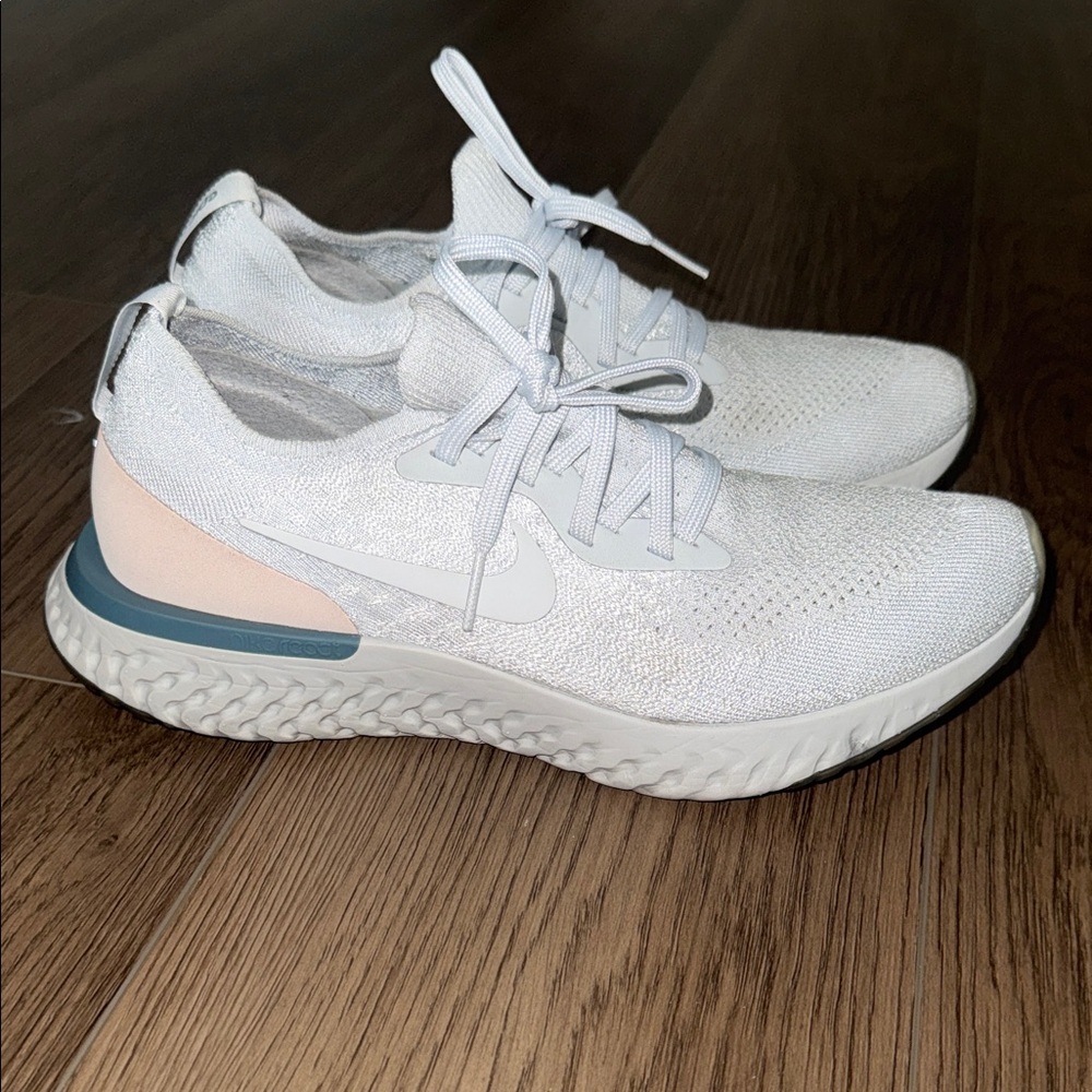Nike Women's White Knit Sneakers with Pink and Teal Heel Accents